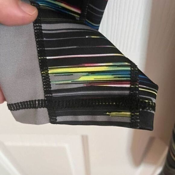 Women's athletic leggings tights exercise workout Size small Black Multi-colored - Picture 5 of 6